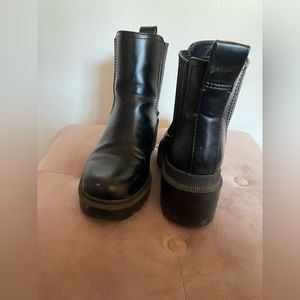 Fall boots